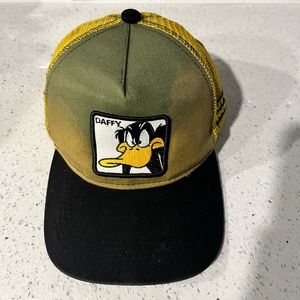 Men’s Daffy Duck Hat